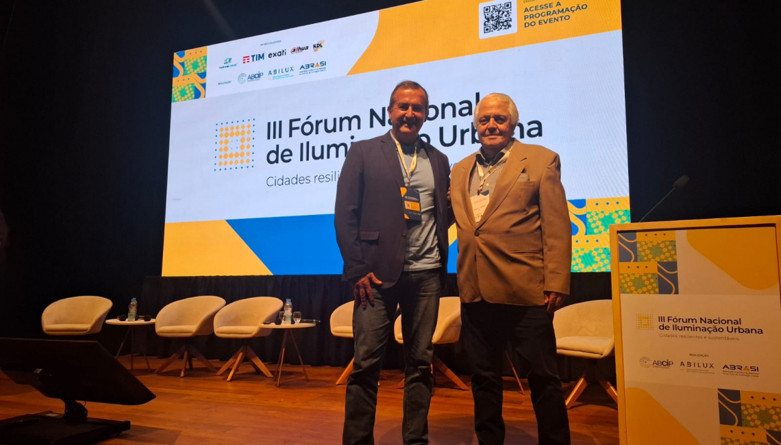 Ipem-SP ministra palestra no 3º Fórum Nacional de Iluminação Urbanax